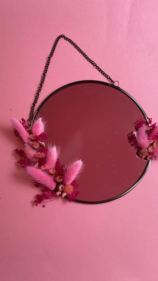 Miroir de fleurs séchées